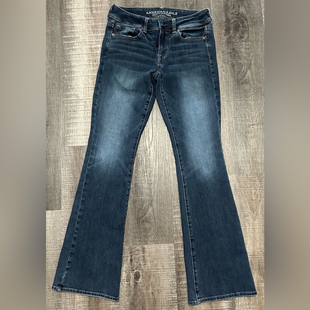 American Eagle super stretch kick boot size 4 regular